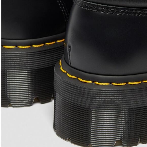 NEW Dr. Martens 8053 Leather‎ Platform Shoes Black Polished Smooth Quad Sole